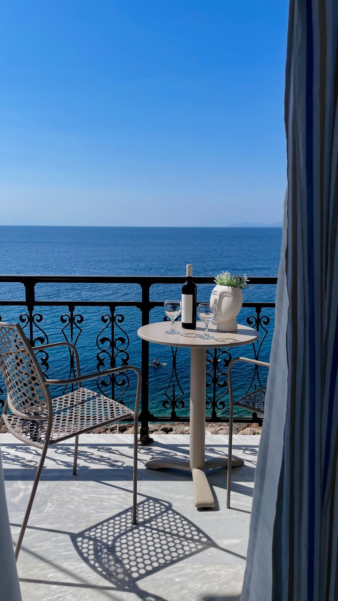 Μπαλκόνι με θέα στο Αιγαίο